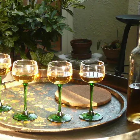 Les Terres Basses Гостевой дом