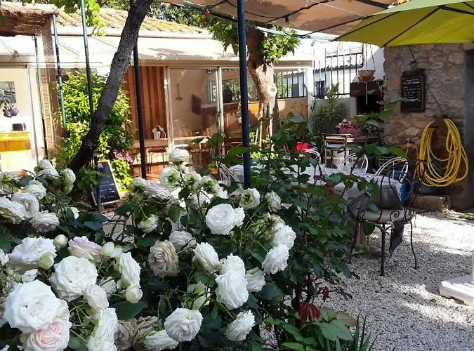 Penzion Les Terres Basses 3*